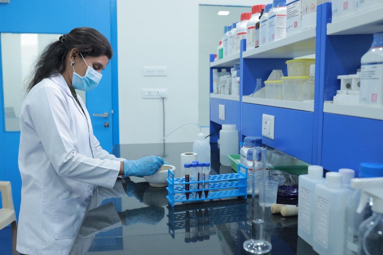 Yaazh Xenomics clinical genomics laboratory